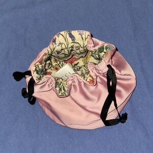 Gucci perfume little bag